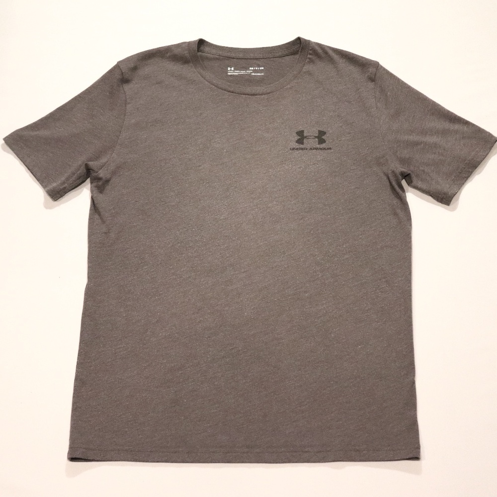 UNDER ARMOUR DARK GREY TEE
